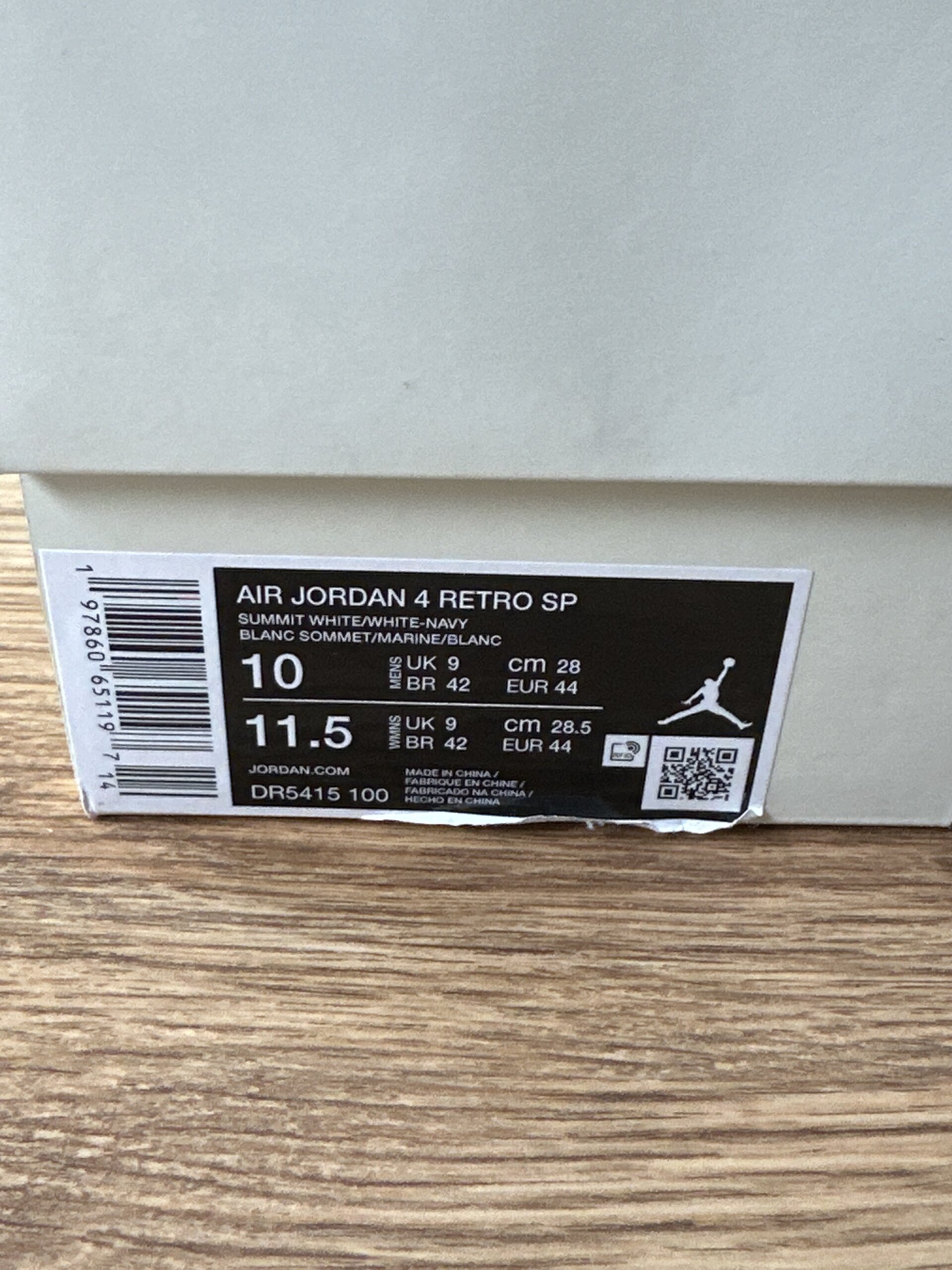 Nike SB x Air Jordan 4 'Navy' (2025) photo 8