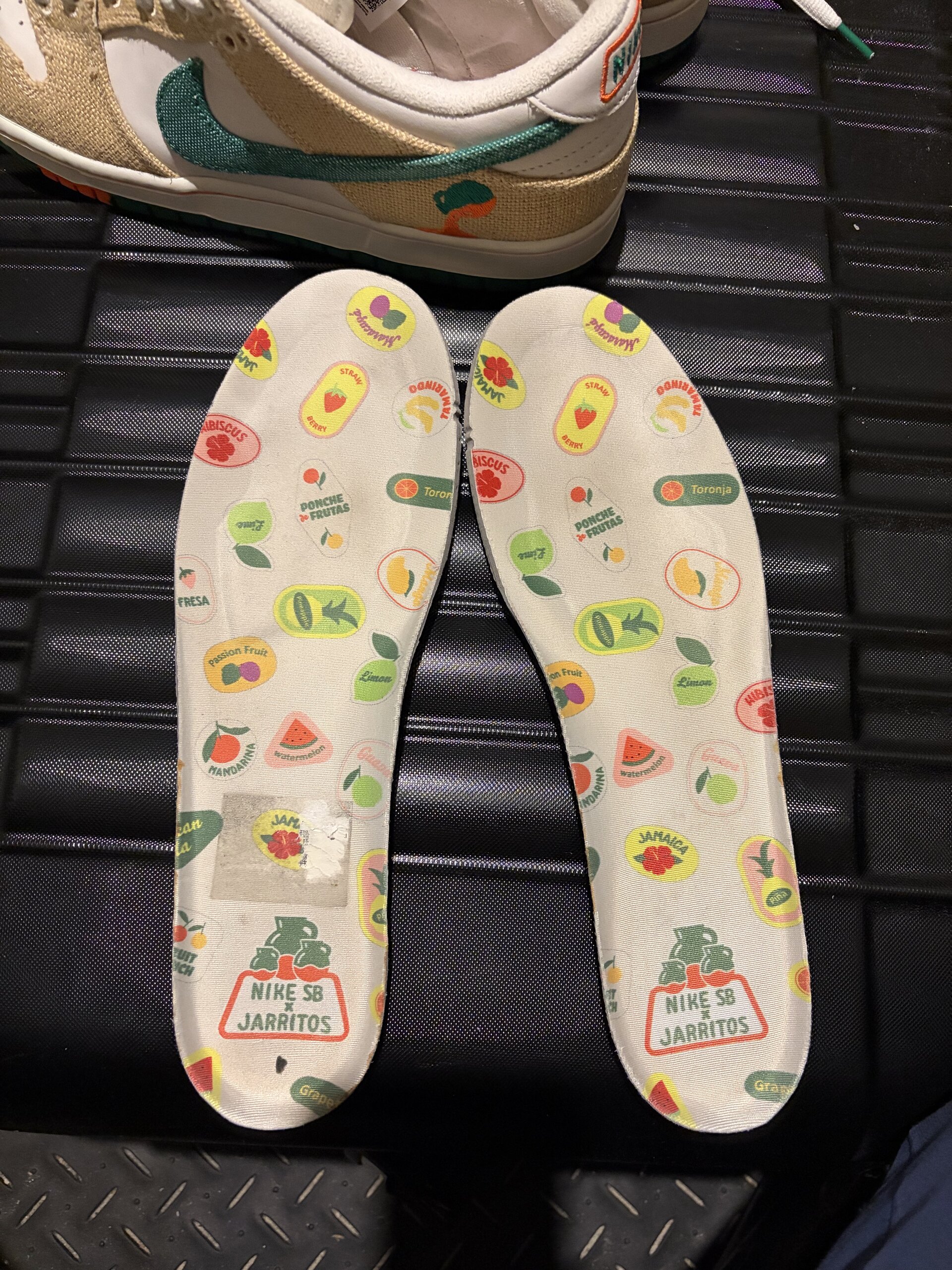 Nike SB Dunk Low Jarritos (2023) photo 10