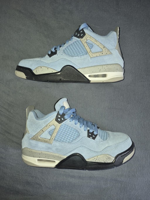 Air Jordan 4 Retro GS 'University Blue' (2021)