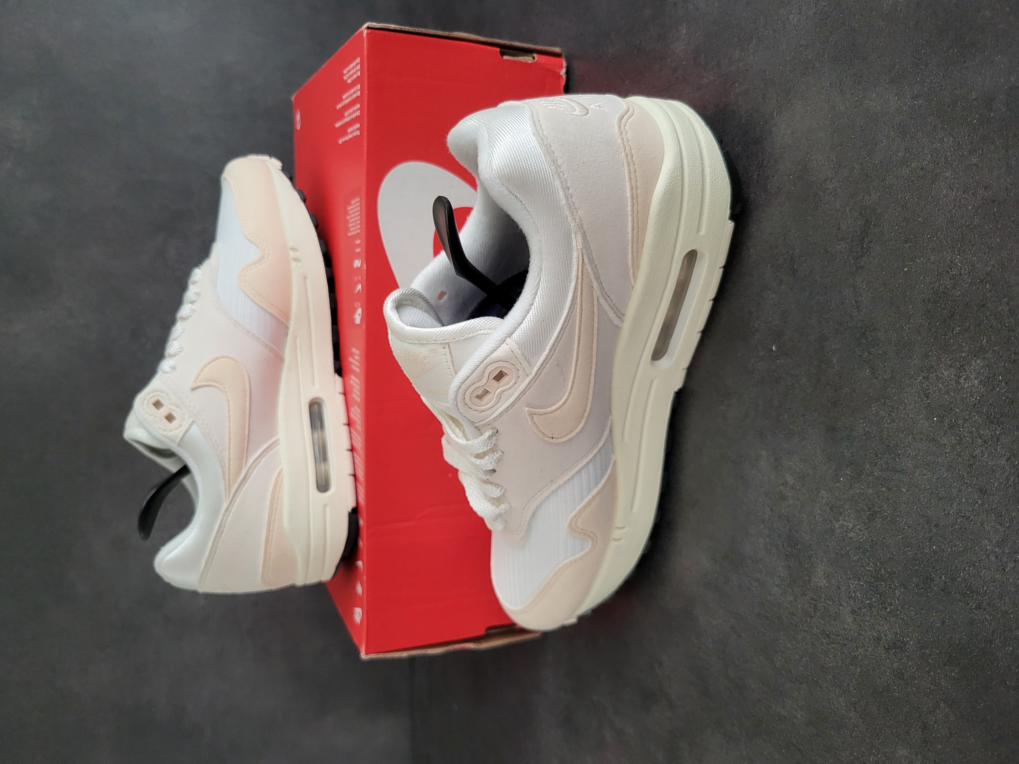 Nike Air Max 1 WMNS 'Guava Ice' (2024) photo 2