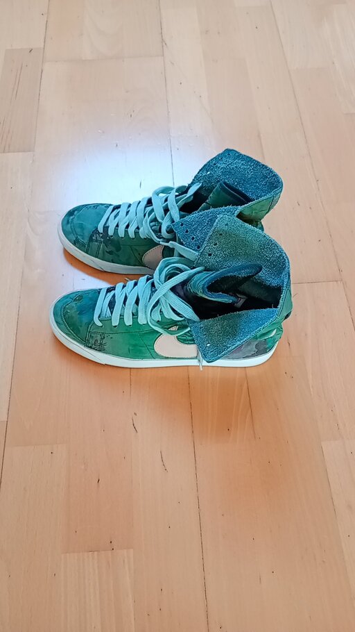 Nike x Liberty of London Air Max 1 WMNS Armory Navy