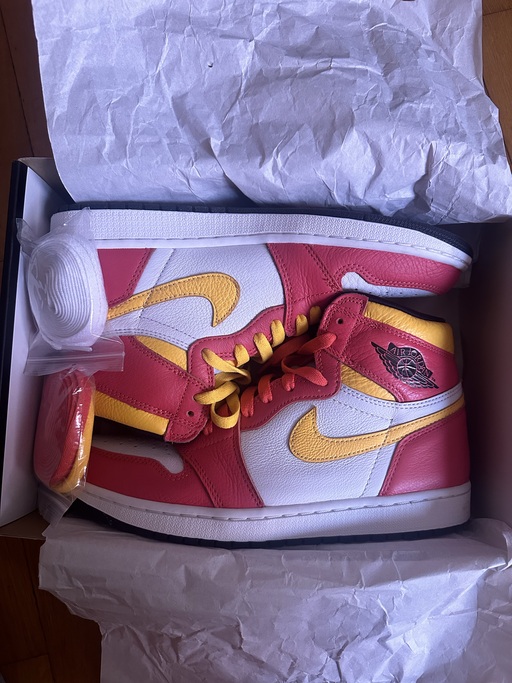 Air Jordan 1 Retro High OG 'Light Fusion Red' (2021)