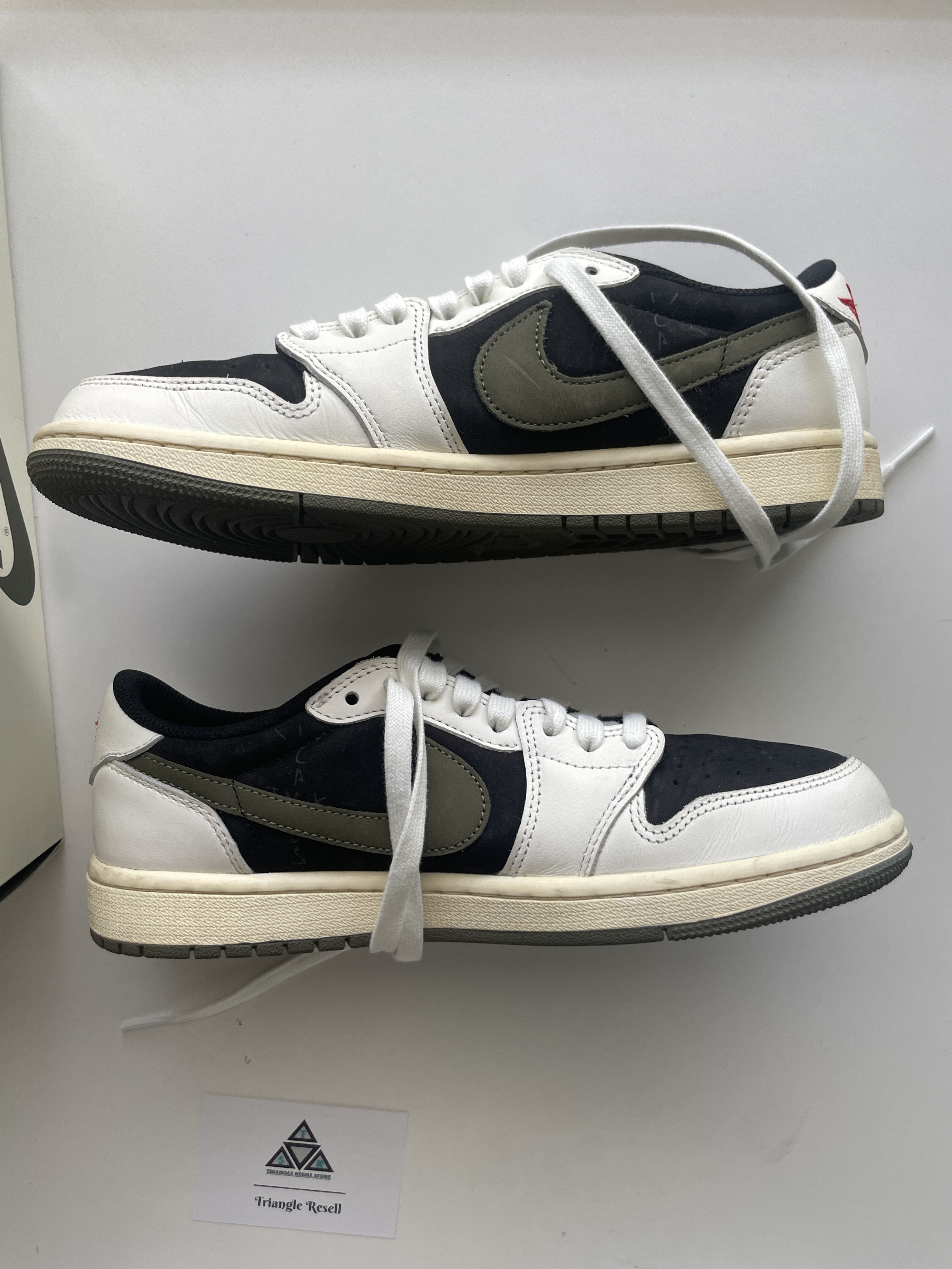 Air Jordan x Travis Scott 1 Low OG SP WMNS 'Olive' (2023) photo 2