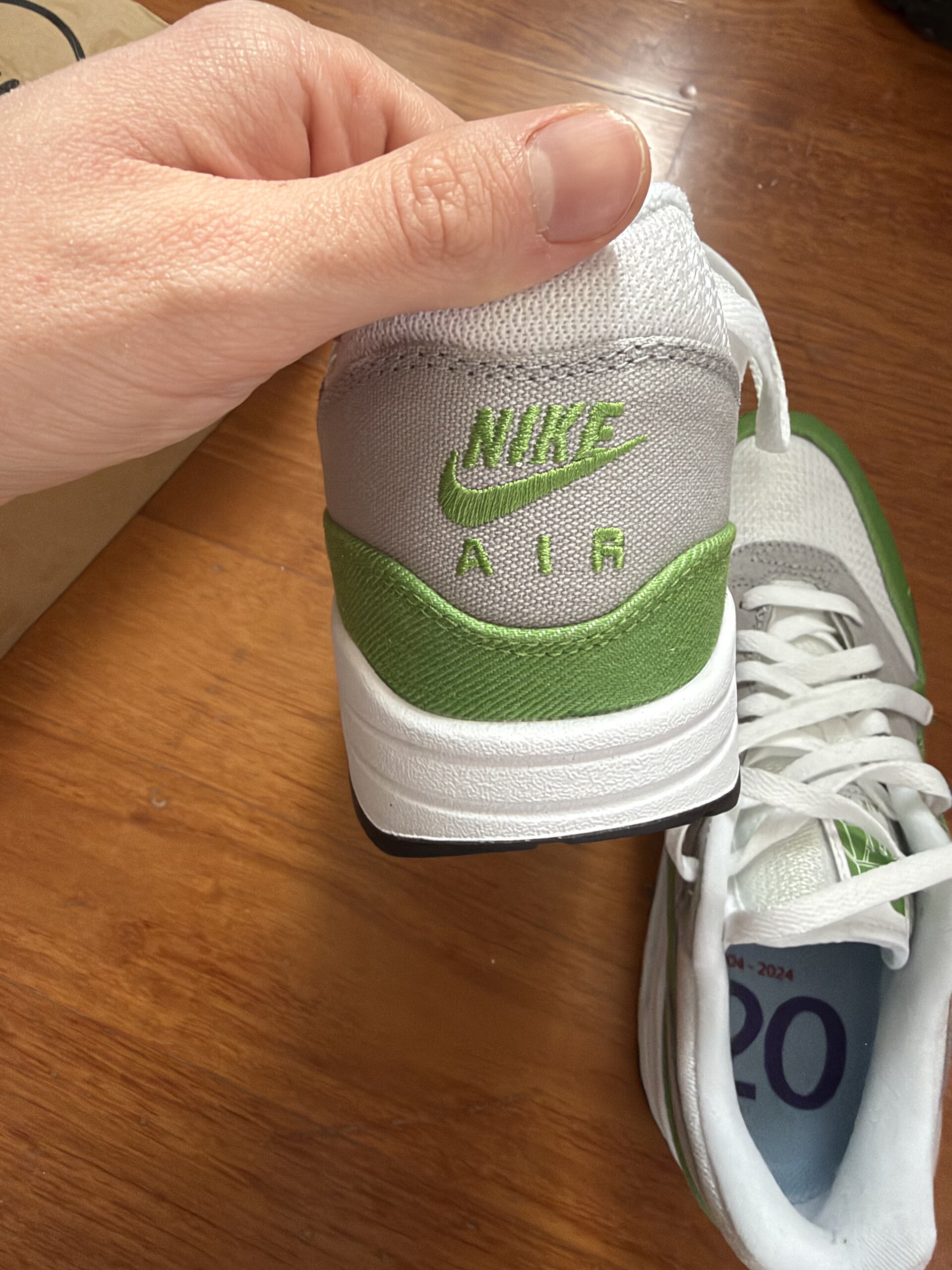 Nike x Patta Air Max 1 SP 'Chlorophyll' (2024) photo 4