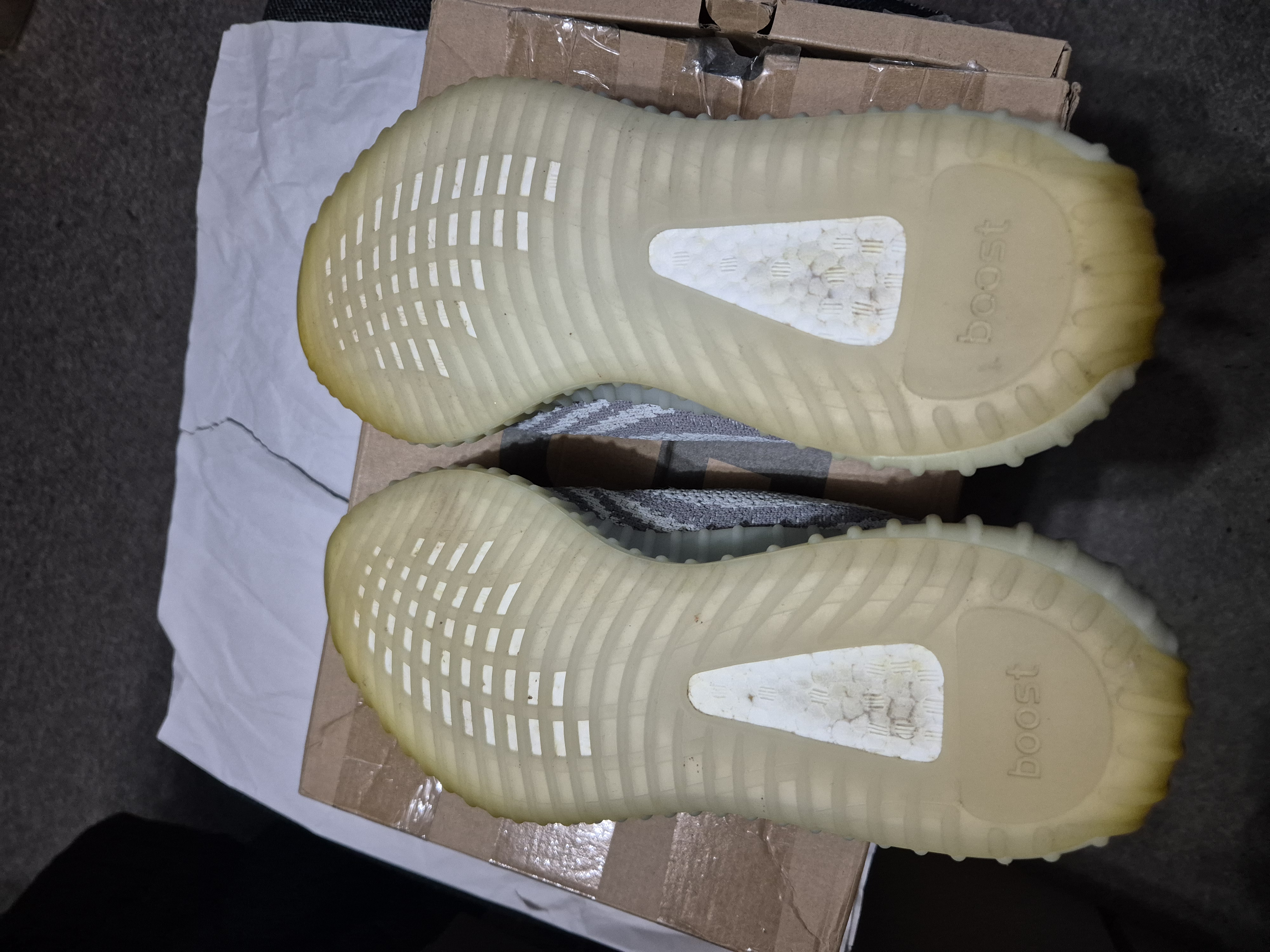 Yeezy Boost 350 V2 'Blue Tint' (2017) photo 5