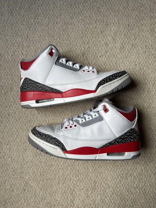Air Jordan 3 OG 'Fire Red' (2022)