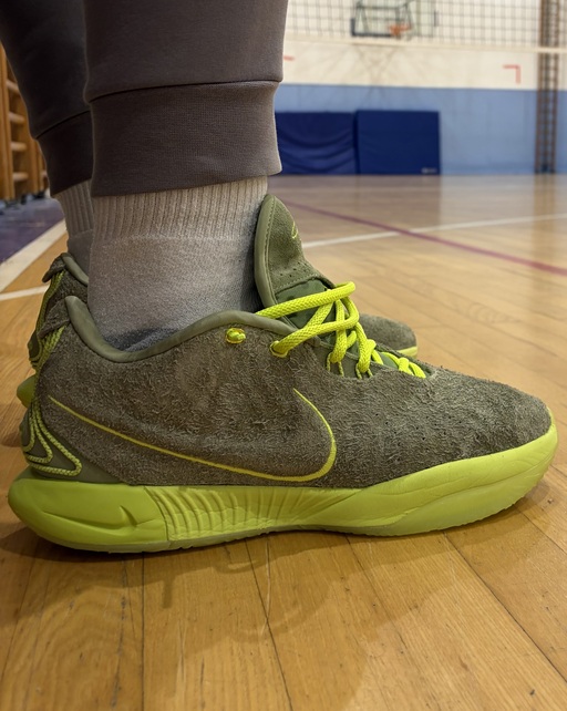 Nike LeBron 21 'Algae' (2024)