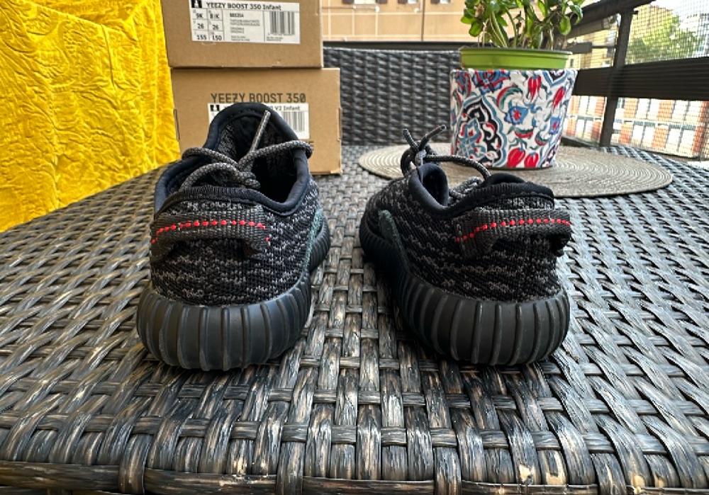 Yeezy Boost 350 Baby Kids Pirate Black Infant (I) photo 4