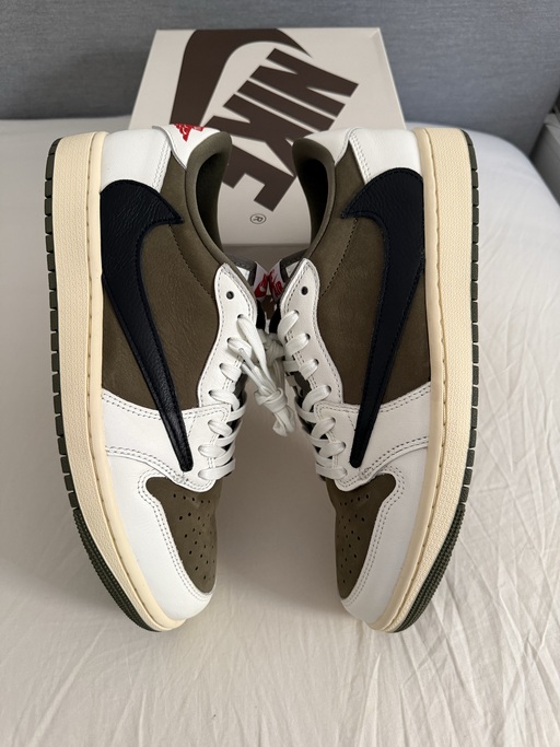 Air Jordan x Travis Scott 1 Low OG 'Medium Olive' (2024)