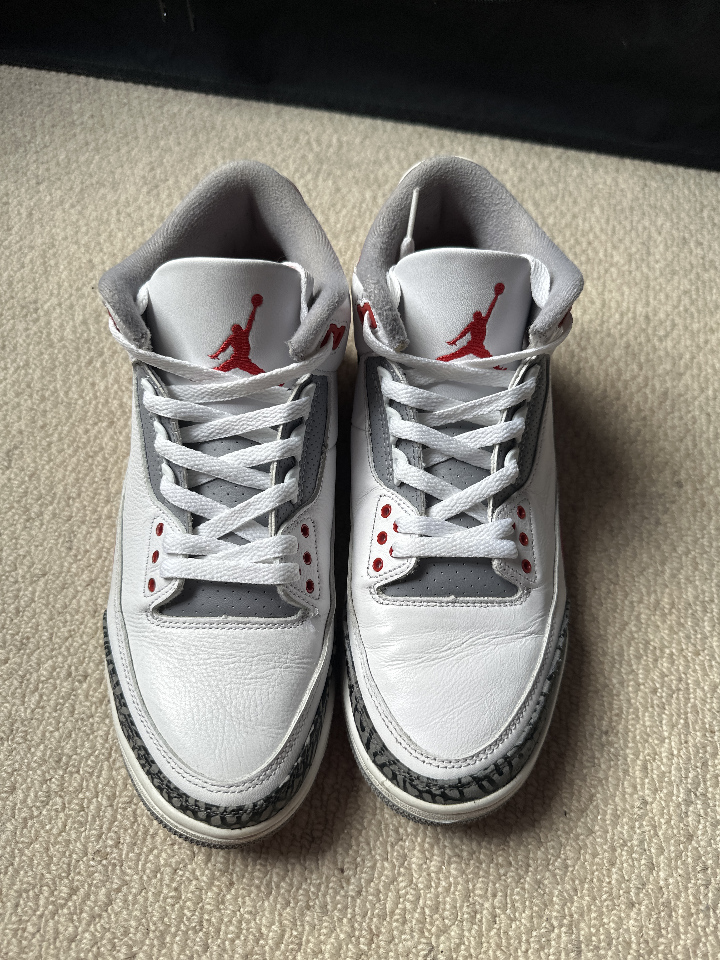 Air Jordan 3 OG 'Fire Red' (2022) photo 8