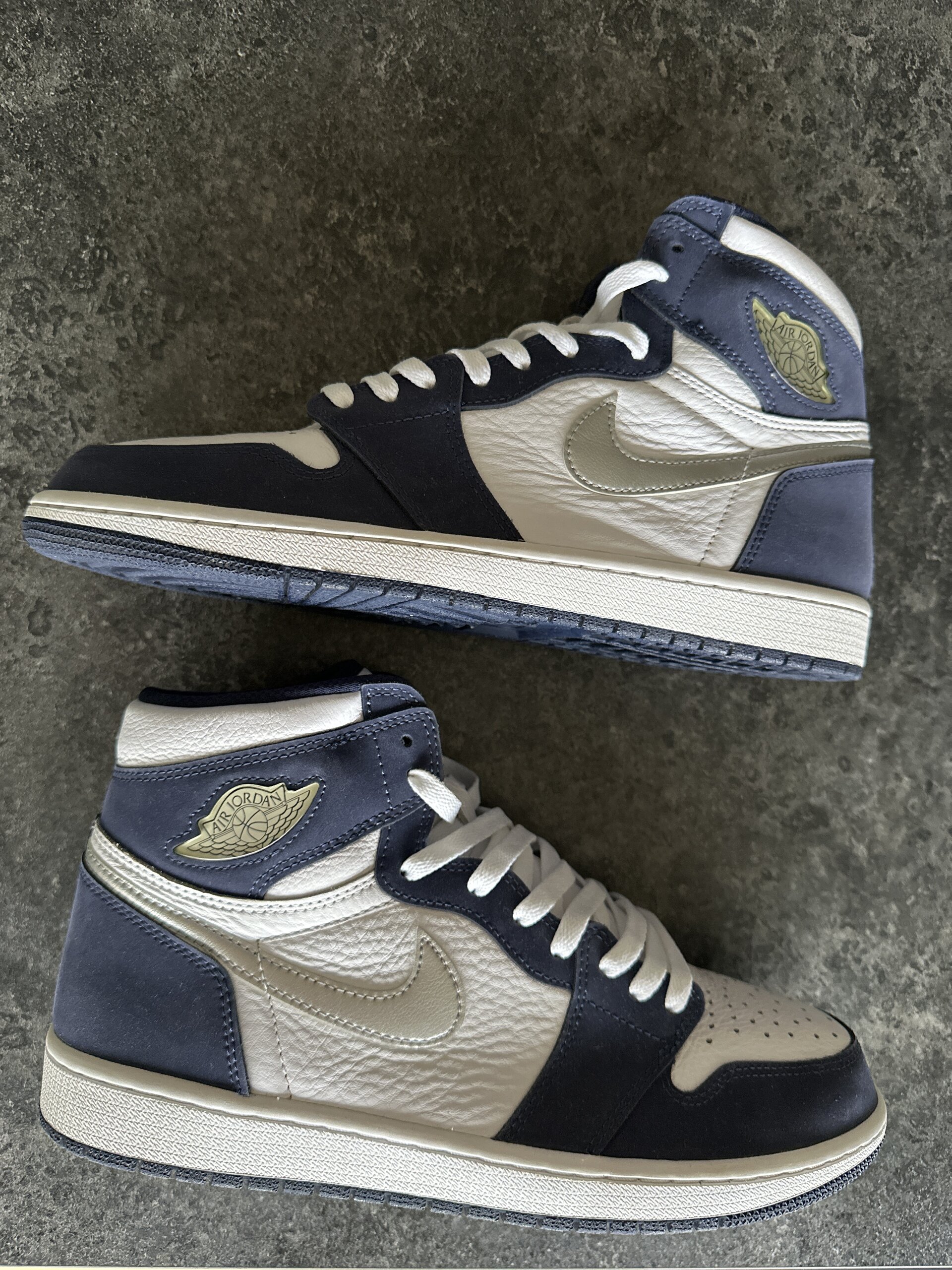 Air Jordan 1 High OG CO.JP 'Midnight Navy' (2020) photo 1