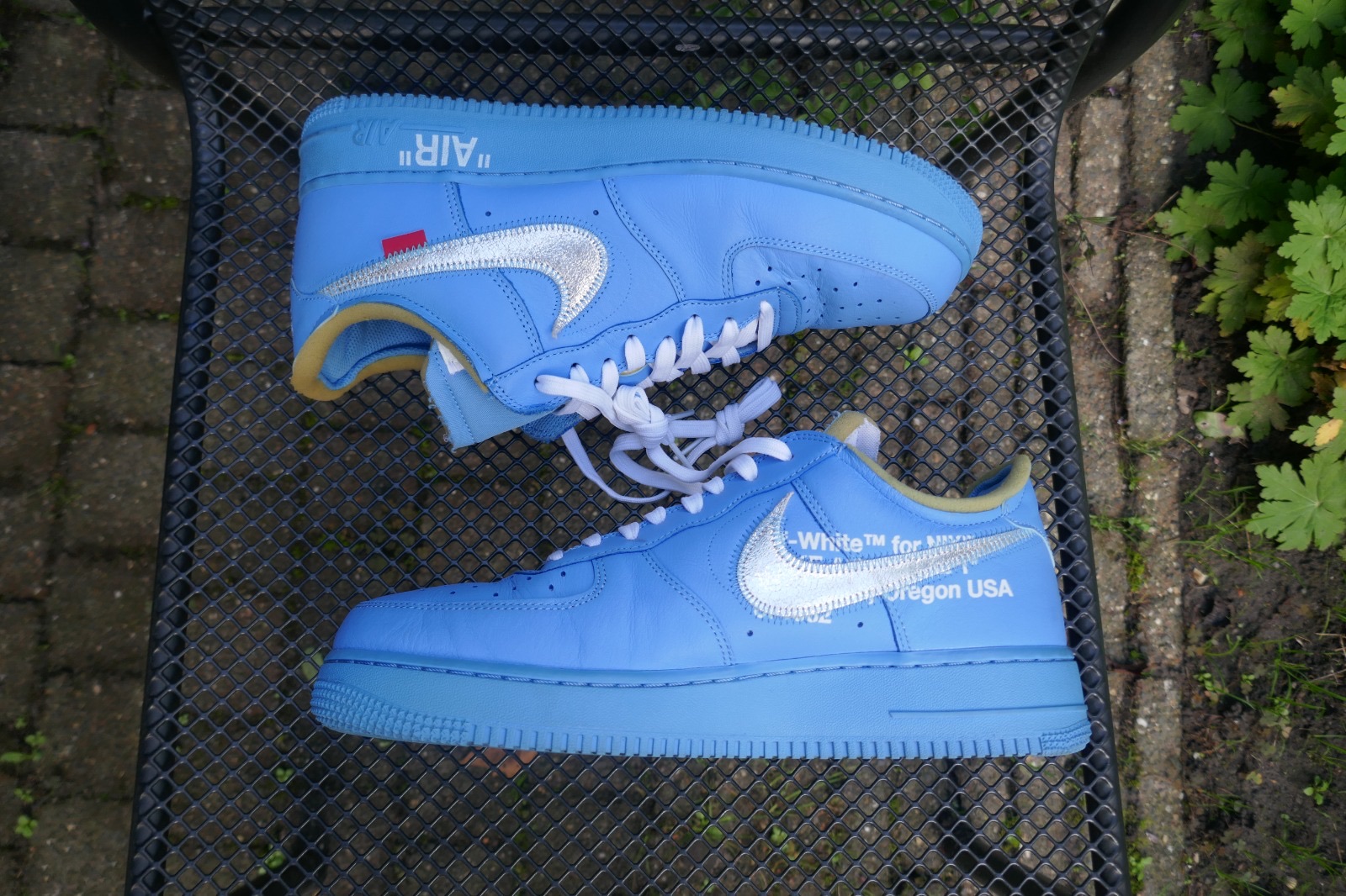 Nike x Off-White Air Force 1 Low MCA University Blue (2019) photo 2