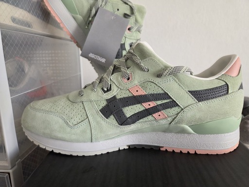 Asics x End Clothing Gel-Lyte III GL 3 Wasabi (Special Box)