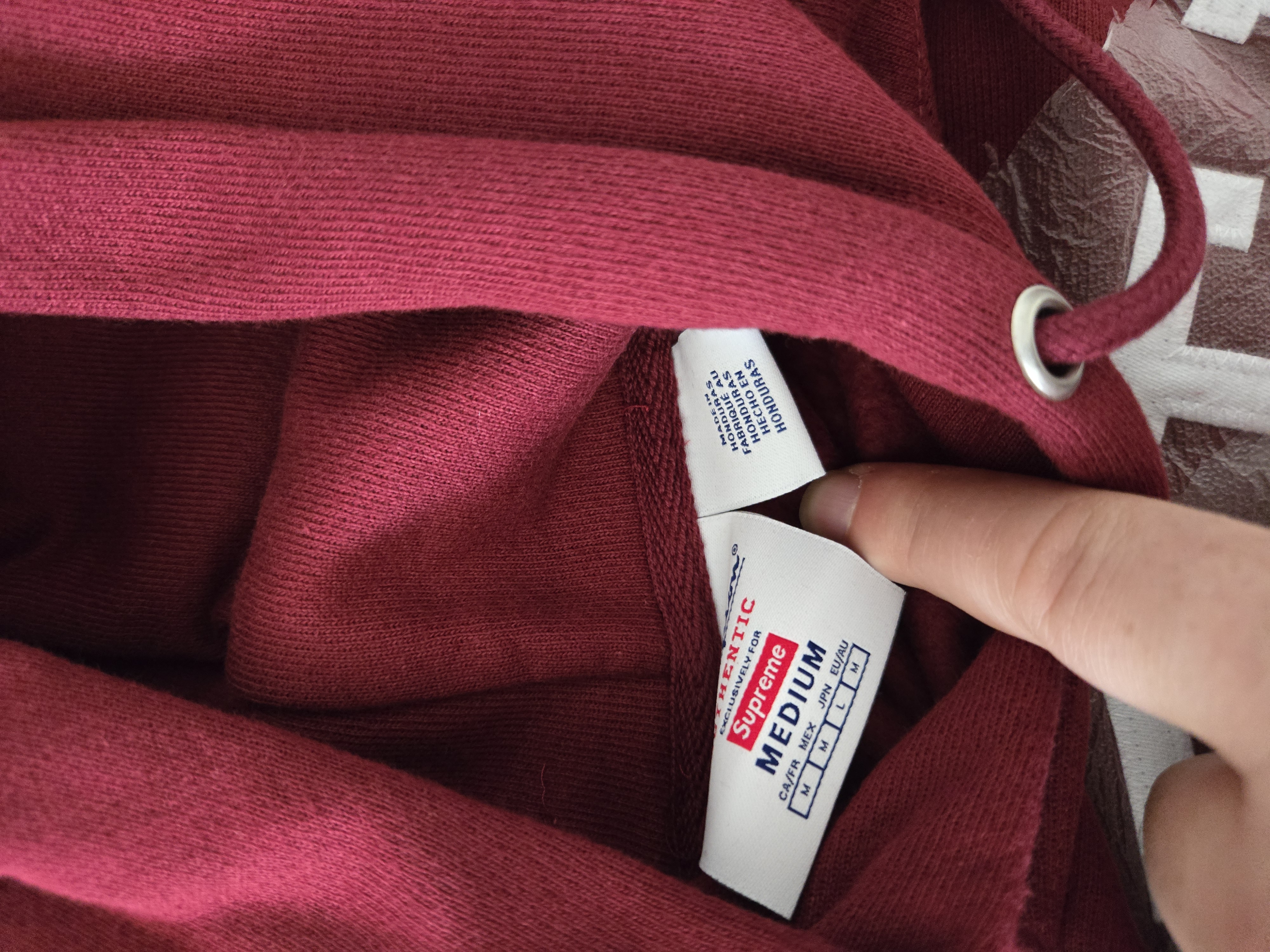Supreme Champion Hooded Sweatshirt 'Cardinal' (SS25) photo 4