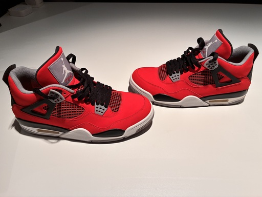 Air Jordan 4 Retro 'Toro Bravo'