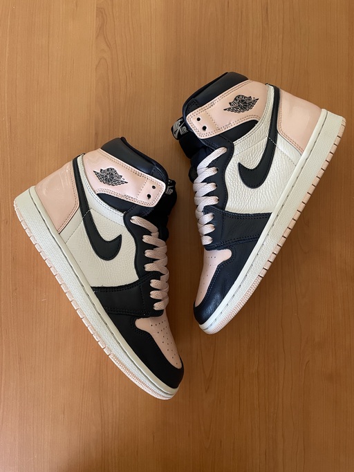 Air Jordan 1 Retro High OG WMNS 'Atmosphere' (2022)