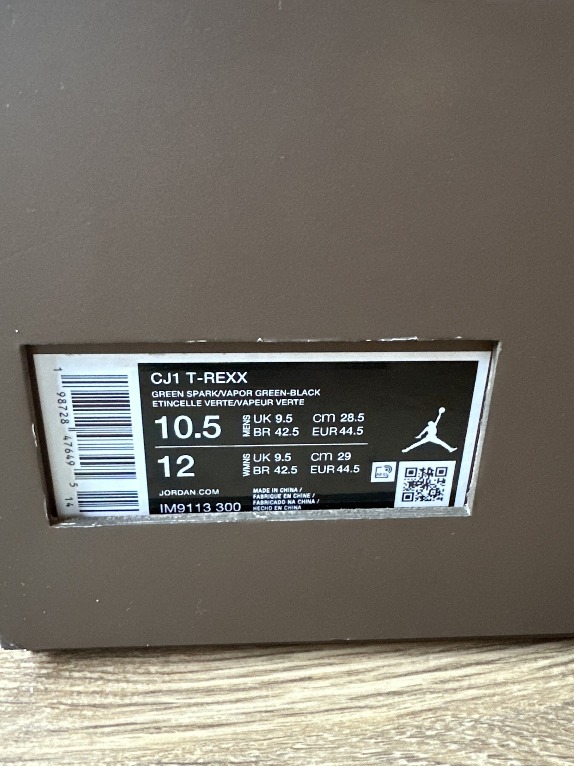 Air Jordan x Travis Scott Jumpman Jack 'Green Spark' (2026) photo 8