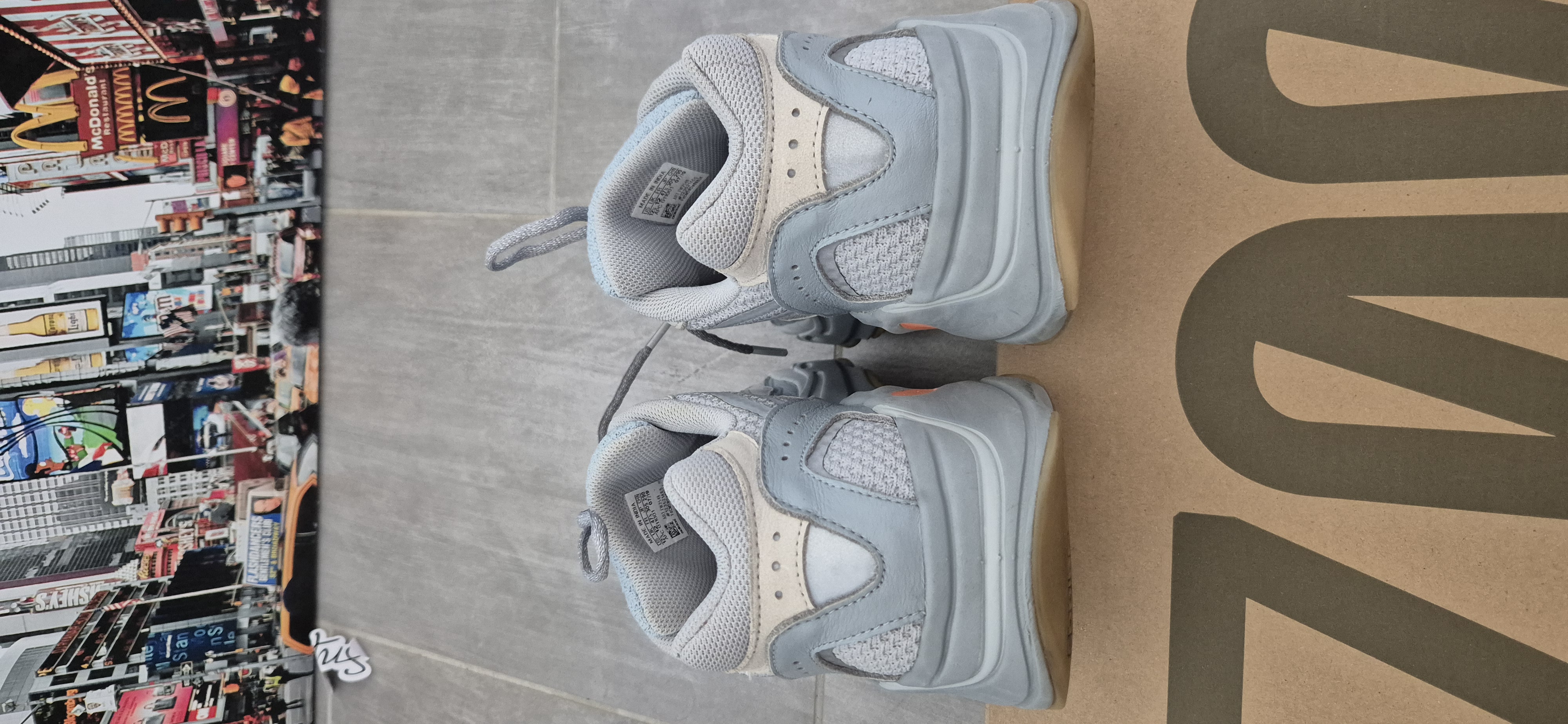 Yeezy Boost 700 V2 'Inertia' (2019) photo 4