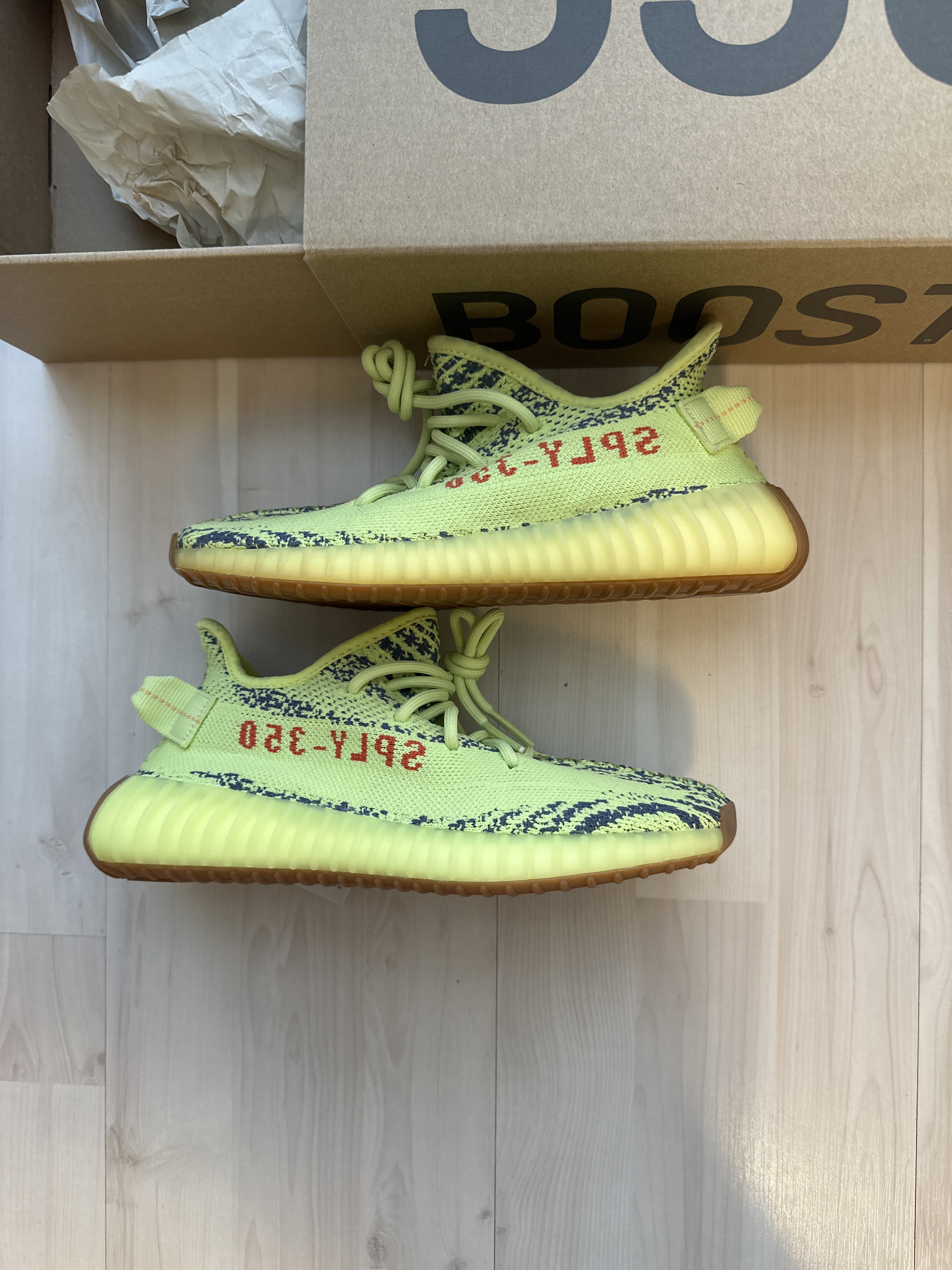 Yeezy Boost 350 V2 'Semi Frozen Yellow' photo 1