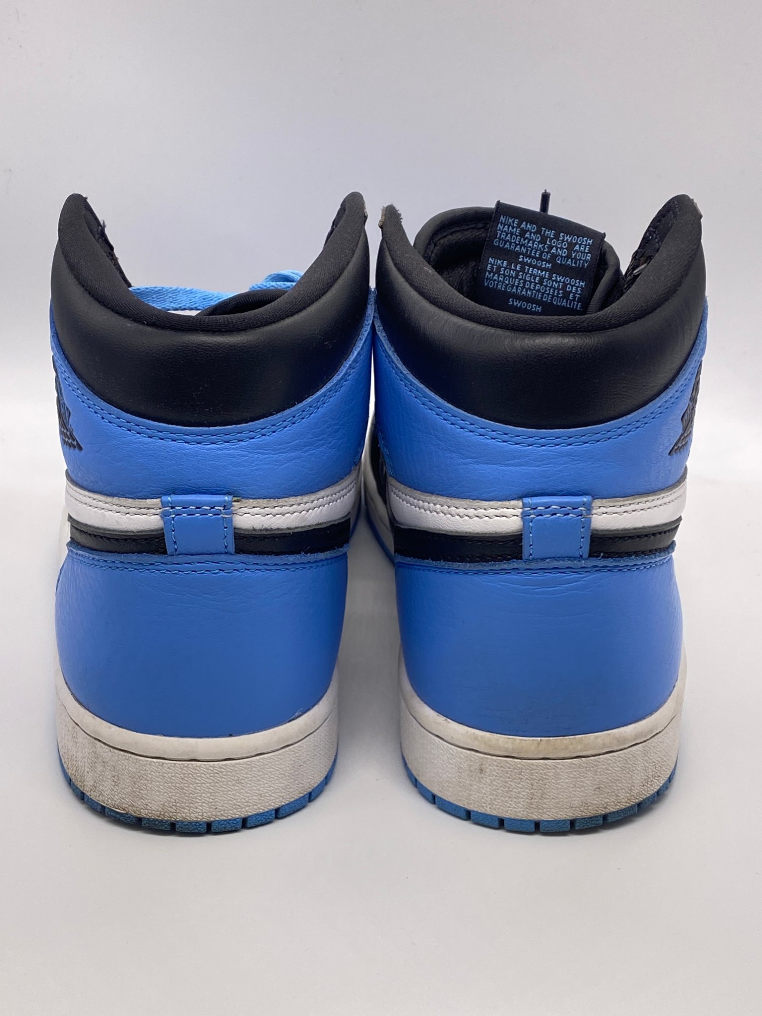 Air Jordan 1 High OG 'UNC Toe' (2023) photo 4