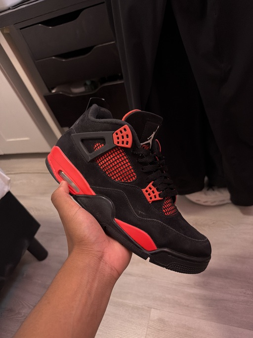 Air Jordan 4 Retro 'Red Thunder' (2022)