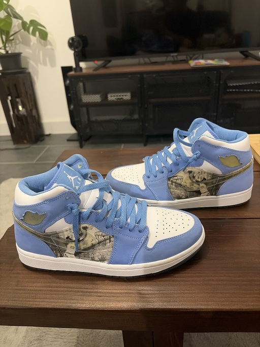 Air Jordan 1 Retro Alpha UNC