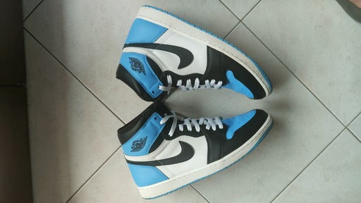 Air Jordan 1 High OG 'UNC Toe' (2023)
