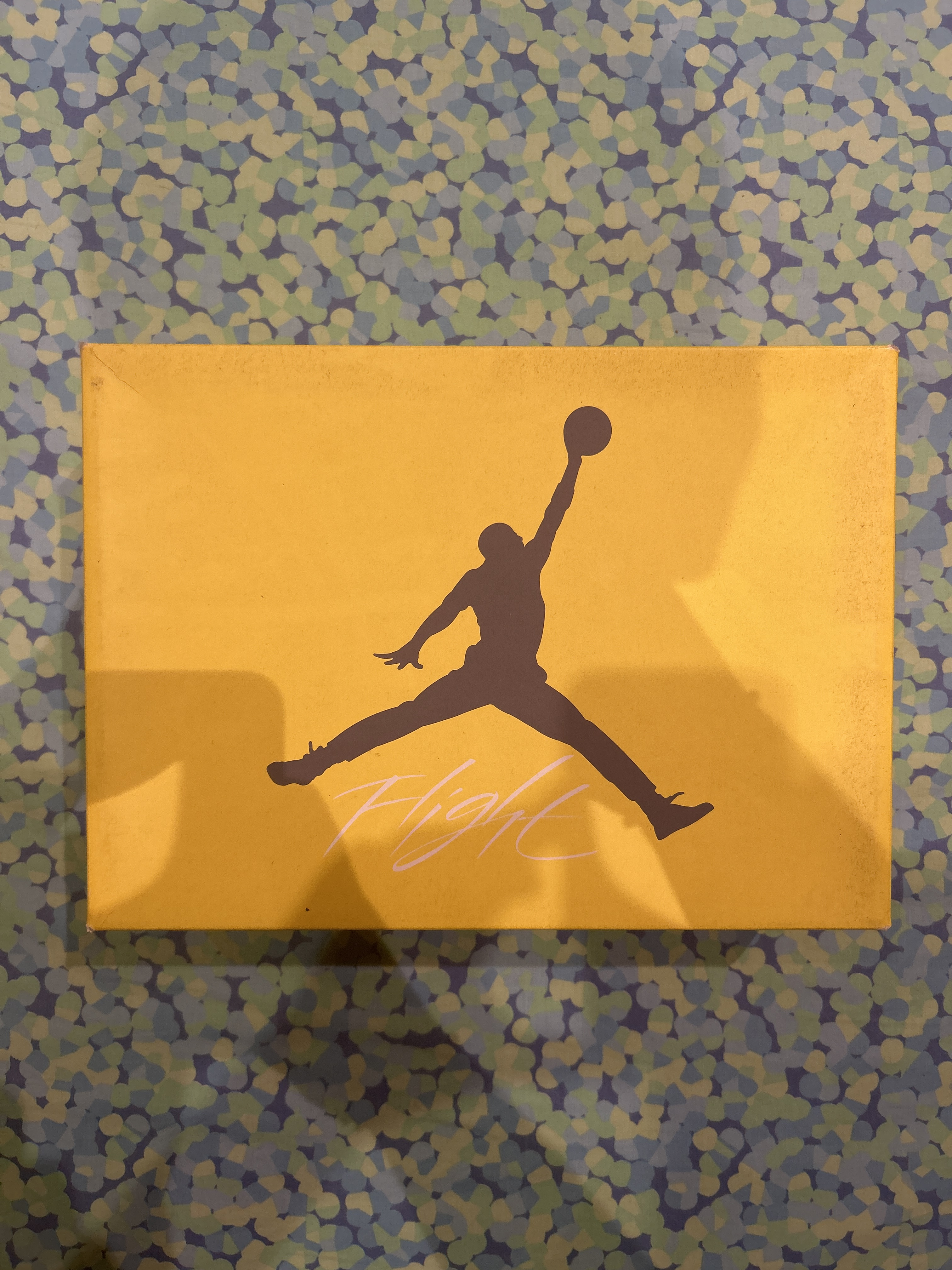 Air Jordan 4 Retro 'Lightning' (2021) photo 7