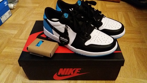 Air Jordan 1 Low OG University 'Blue Black' (2022)