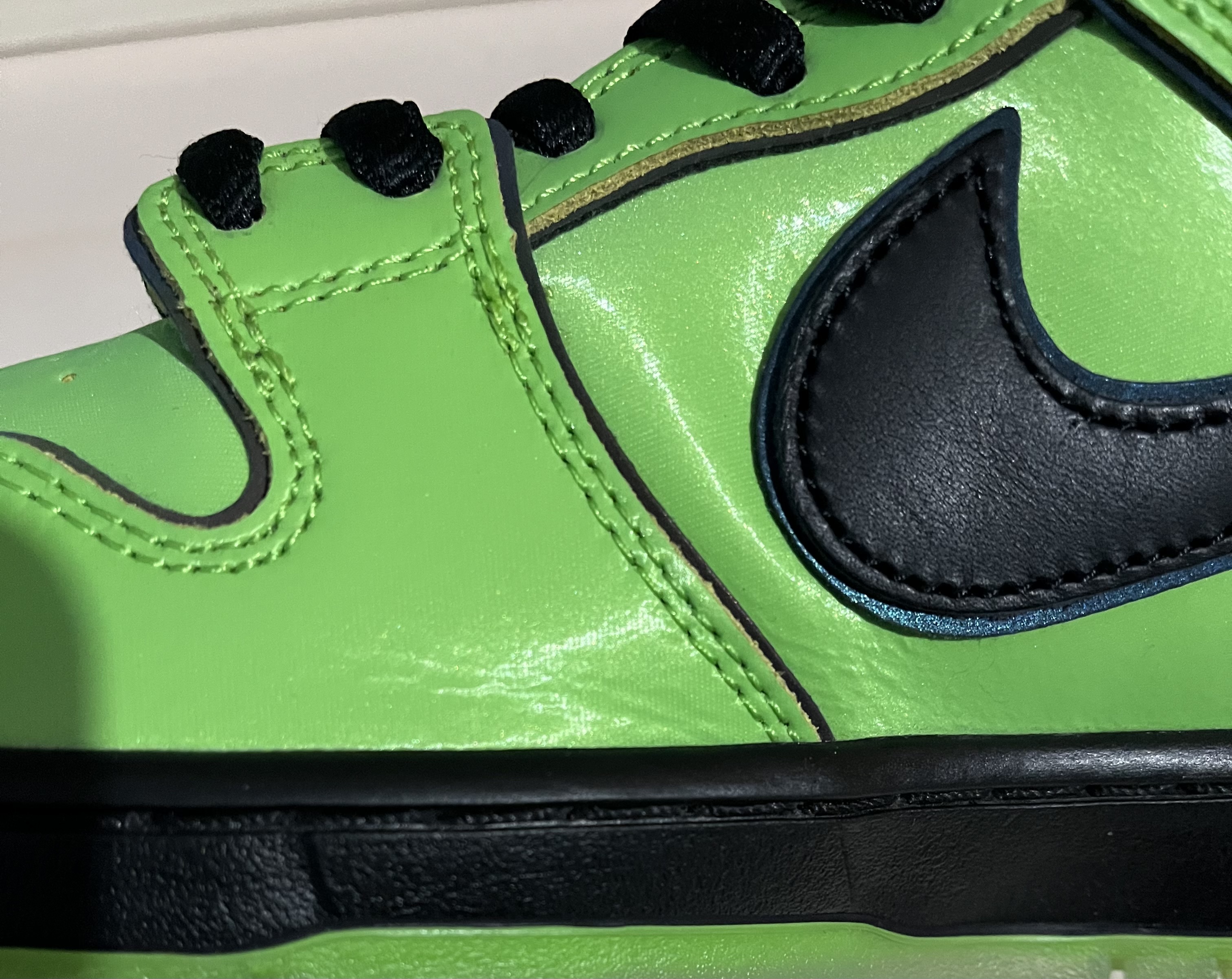 Nike SB x The Powerpuff Girls Dunk Low 'Buttercup' (2023) photo 8