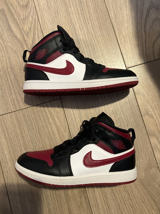 Air Jordan 1 Mid Bred Toe (PS) (2020)