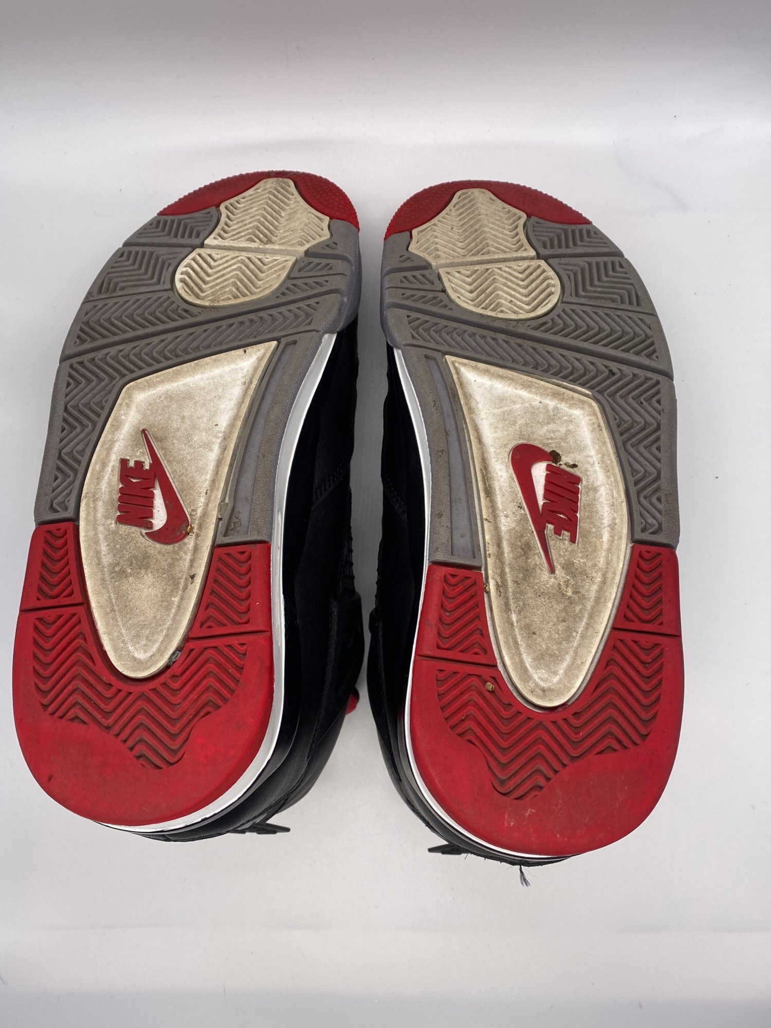 Air Jordan 4 OG 'Reimagined Bred' (2024) photo 5