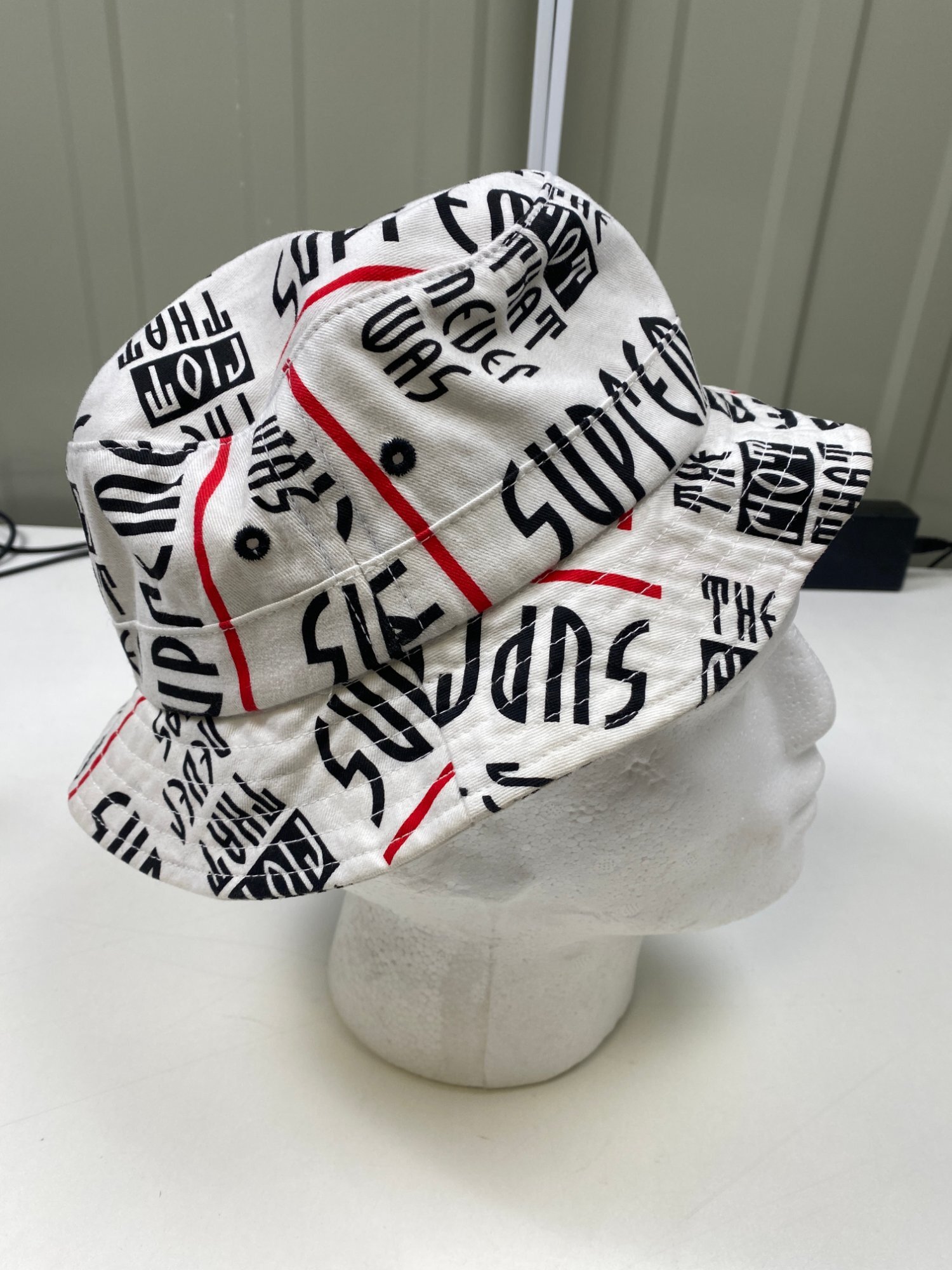 Supreme Riot Crusher Bucket Hat photo 4