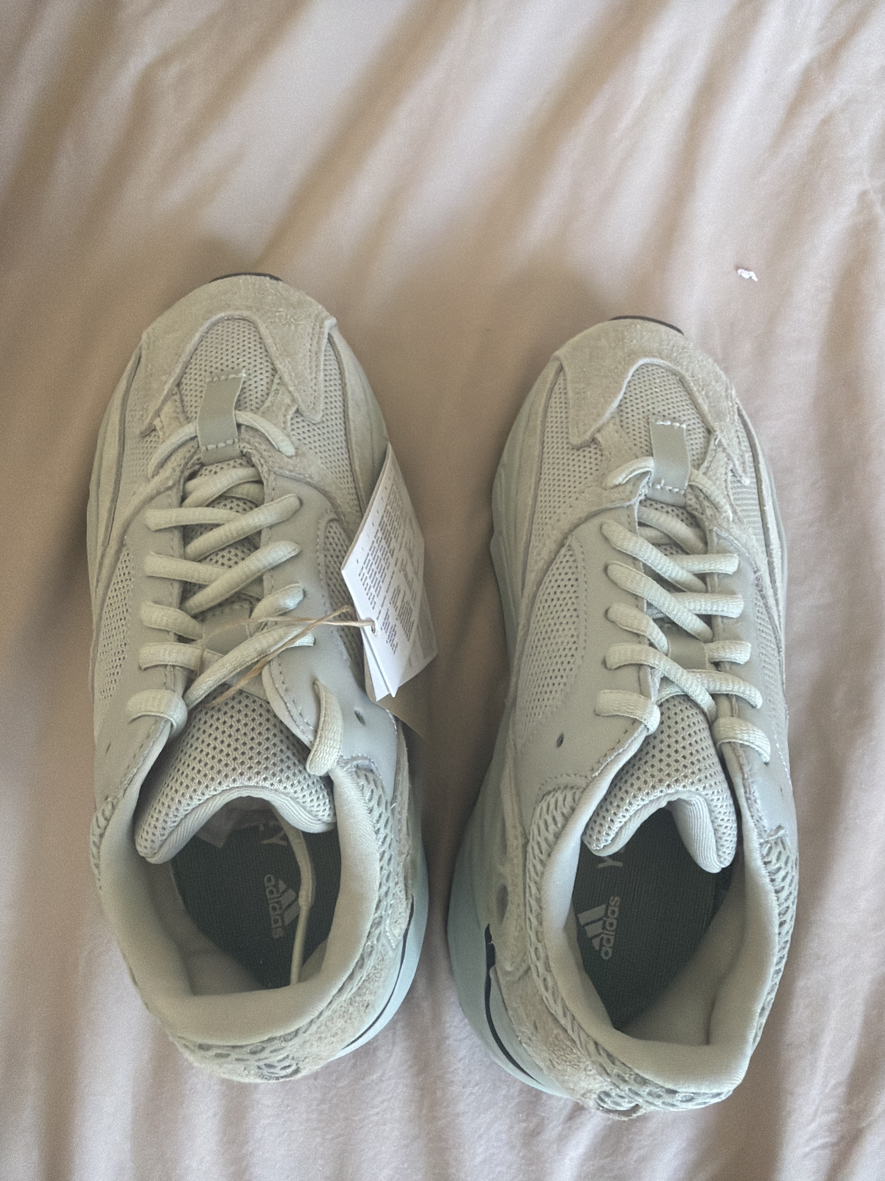 Yeezy 700 'Salt' photo 3