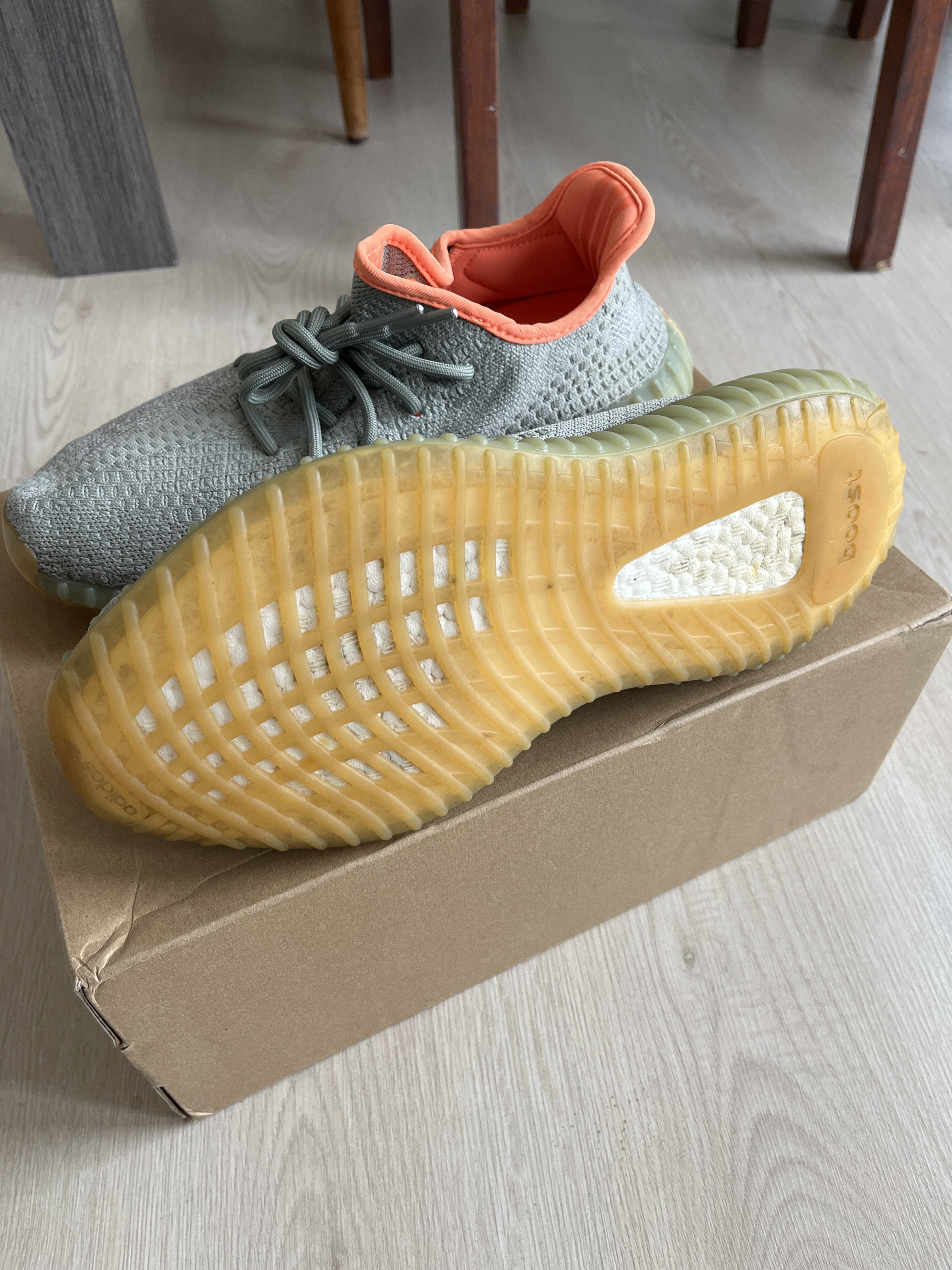 Yeezy Boost 350 V2 'Desert Sage' (2020) photo 8