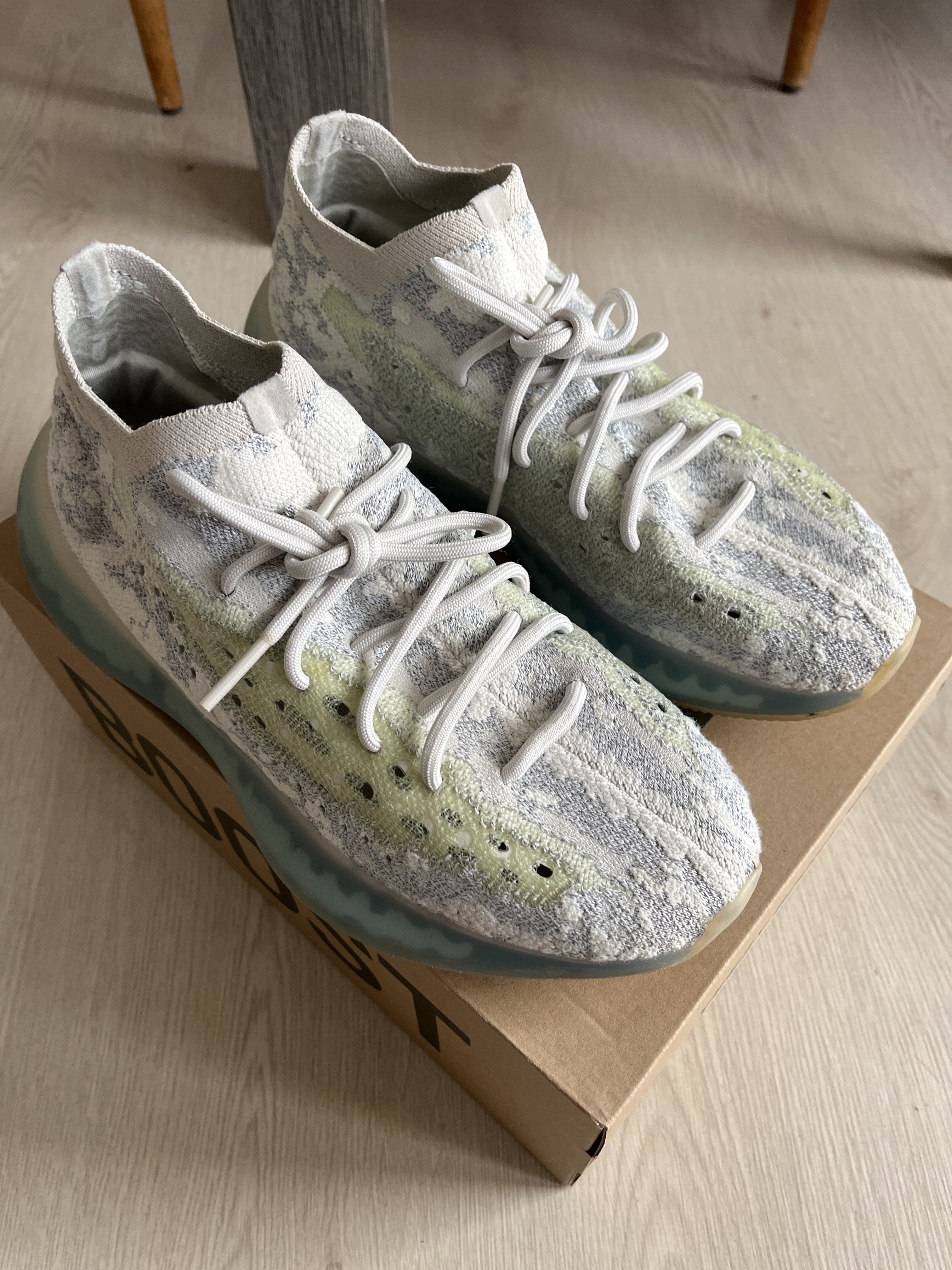 Yeezy Boost 380 'Alien Blue' photo 9