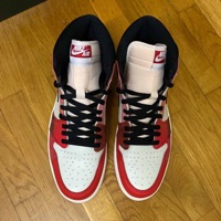 Air Jordan 1 'Spider-Man: Across The Spider-Verse' (2023) photo 3