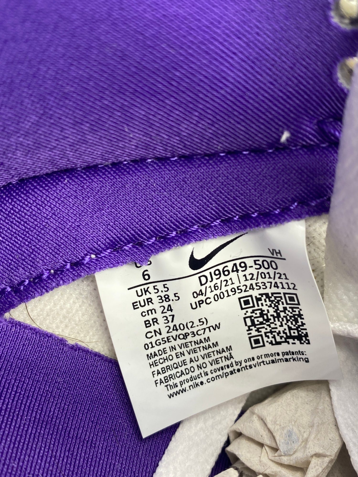 Nike x Union LA Dunk Low Purple Yellow (2022) photo 6