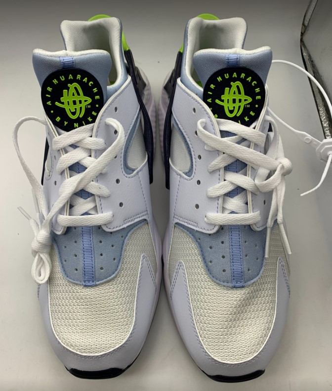 Nike Air Huarache Volt White (2022) photo 7
