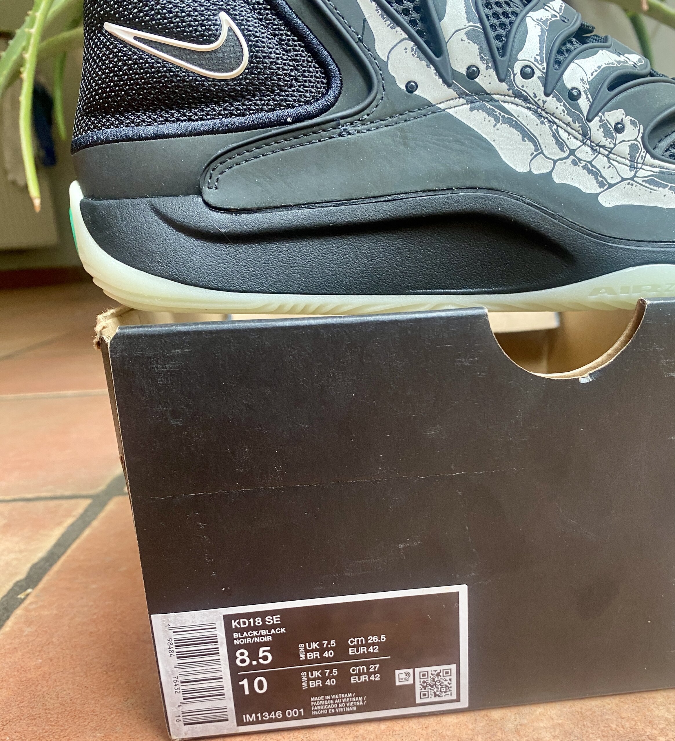 Nike KD 18 'Halloween' (2025) photo 7