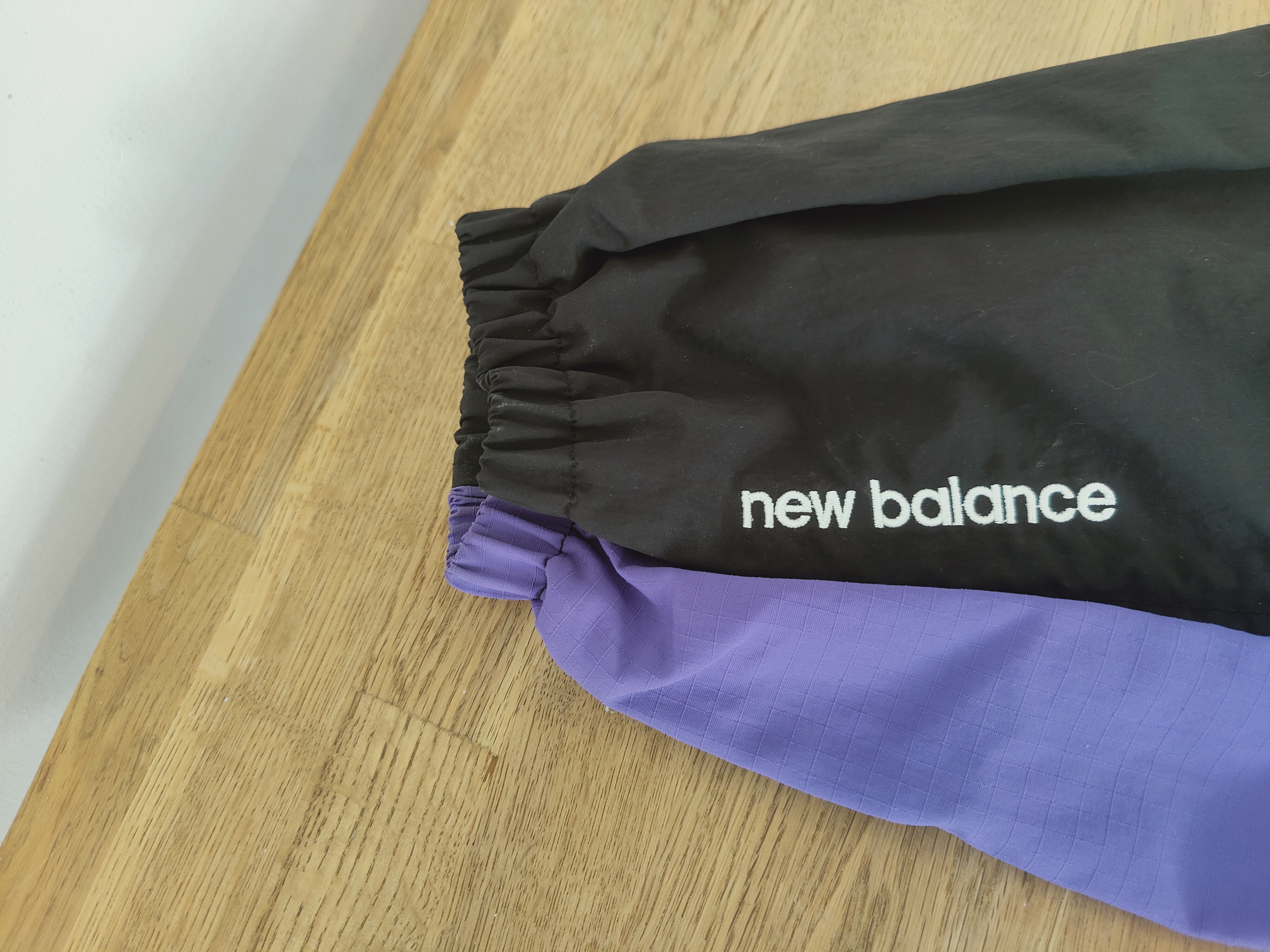 Palace x New Balance Pop Over Shell Jacket Black/Purple (SS23) photo 6