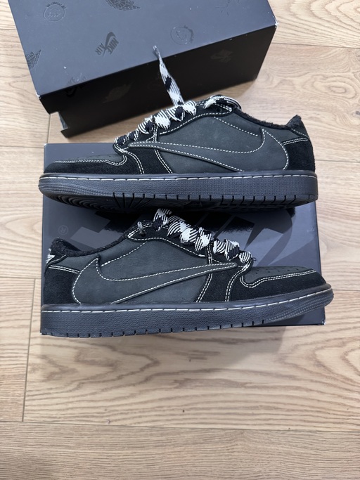 Air Jordan x Travis Scott 1 Low OG 'Black Phantom' (2022)