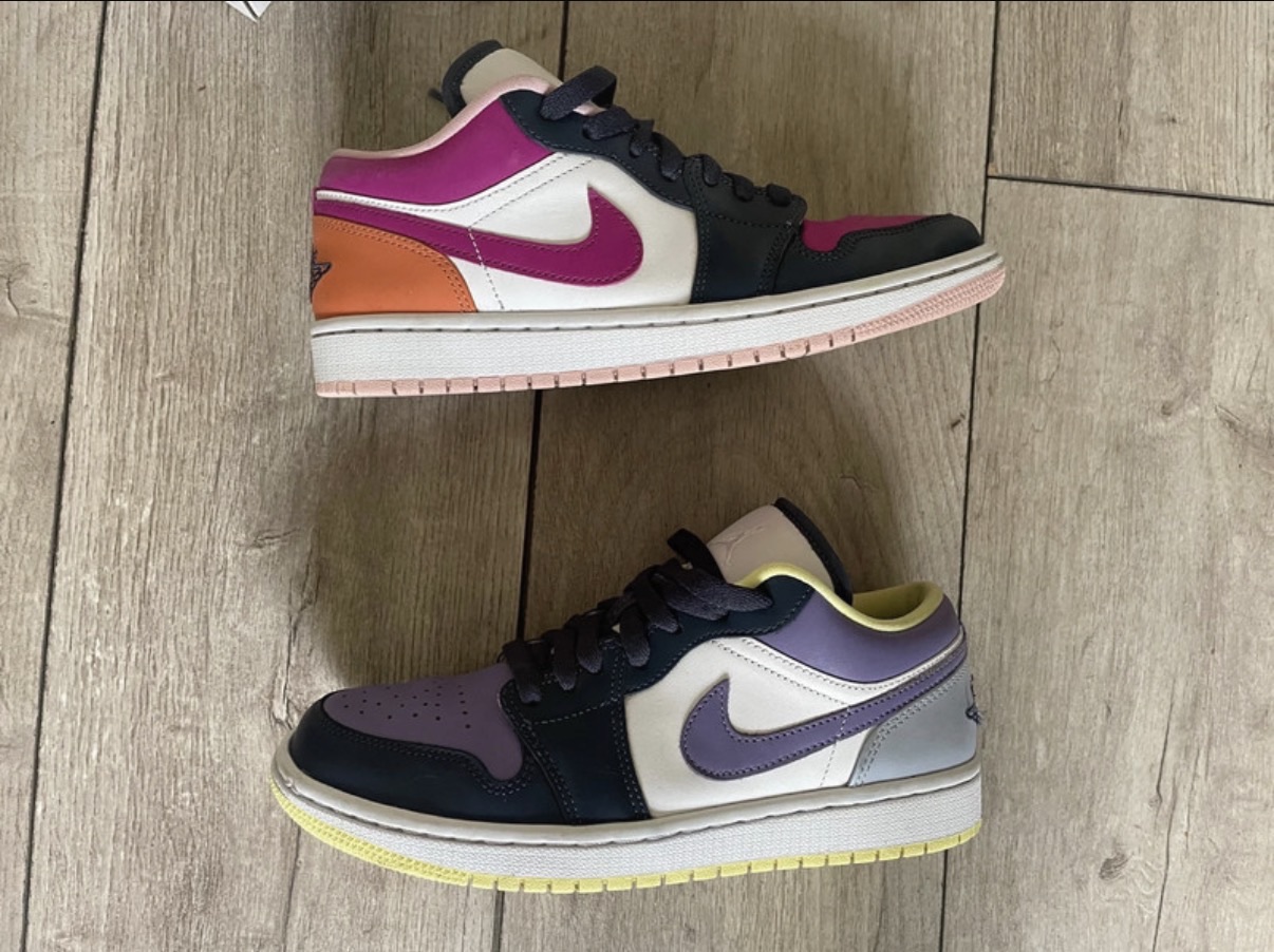 Air Jordan 1 Low WMNS 'Purple Magenta' (2021) photo 2