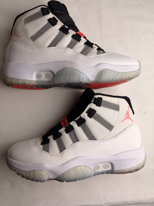 Air Jordan 11 Adapt White (UK Plug) (2020)