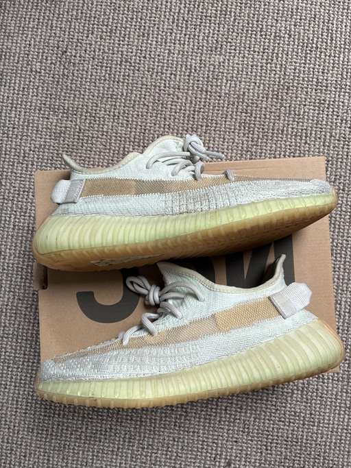 Yeezy Boost 350 V2 'Hyperspace'