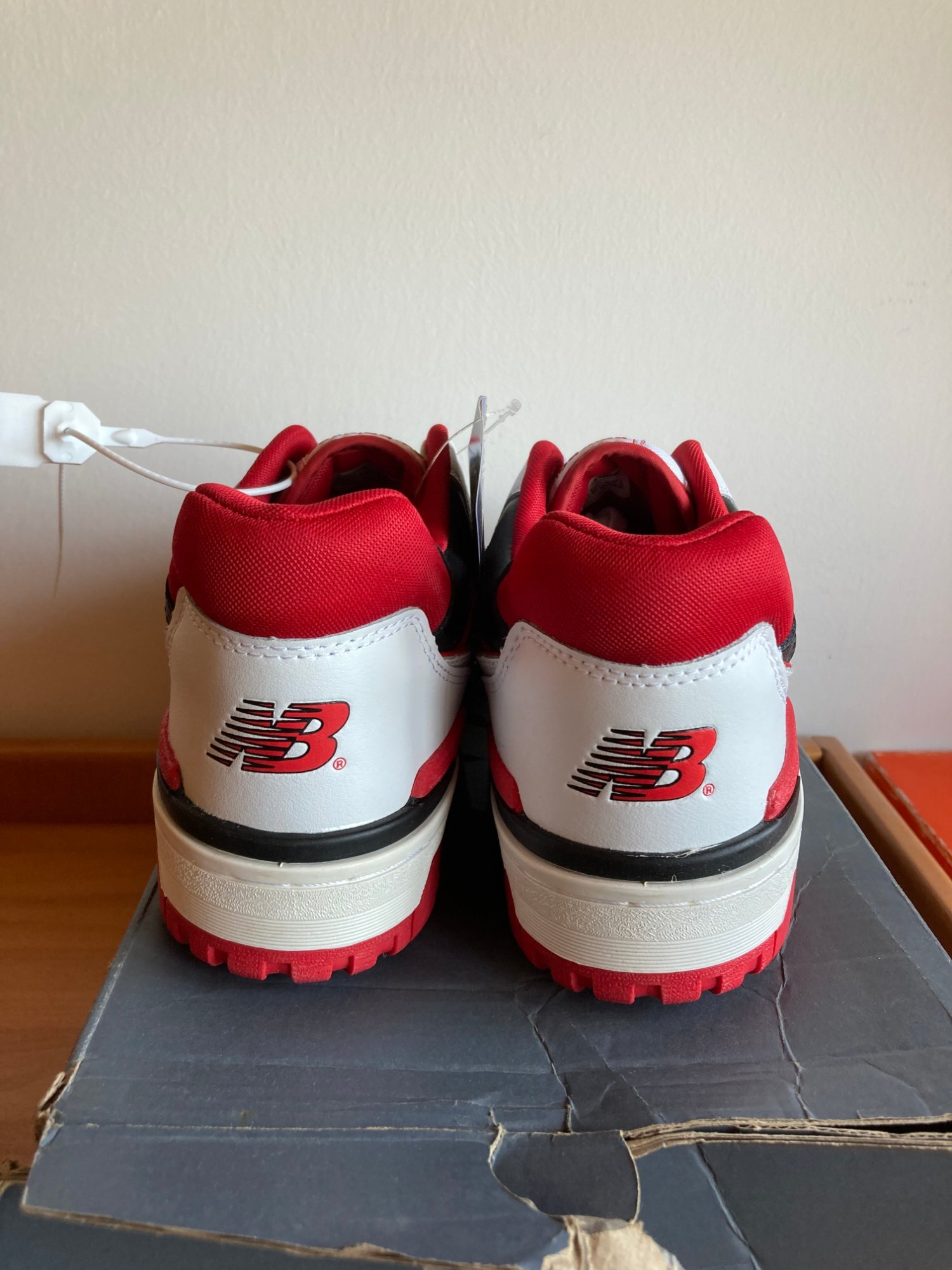 New Balance 550 'White Red' (2020) photo 3