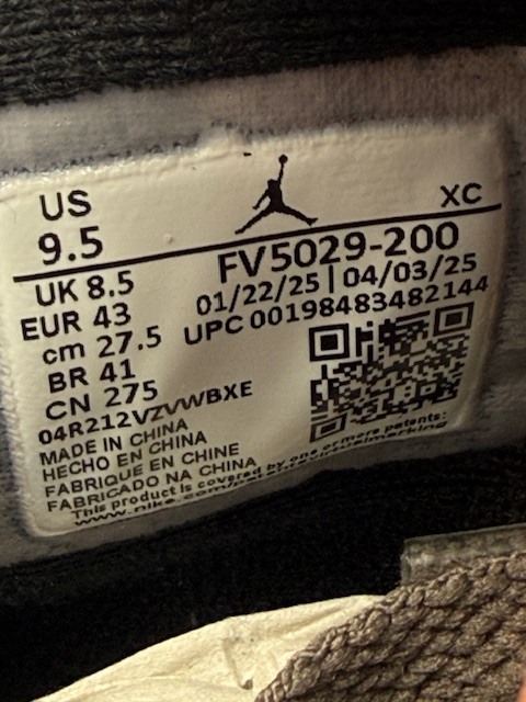 Air Jordan 4 Retro 'Cave Stone' (2025)