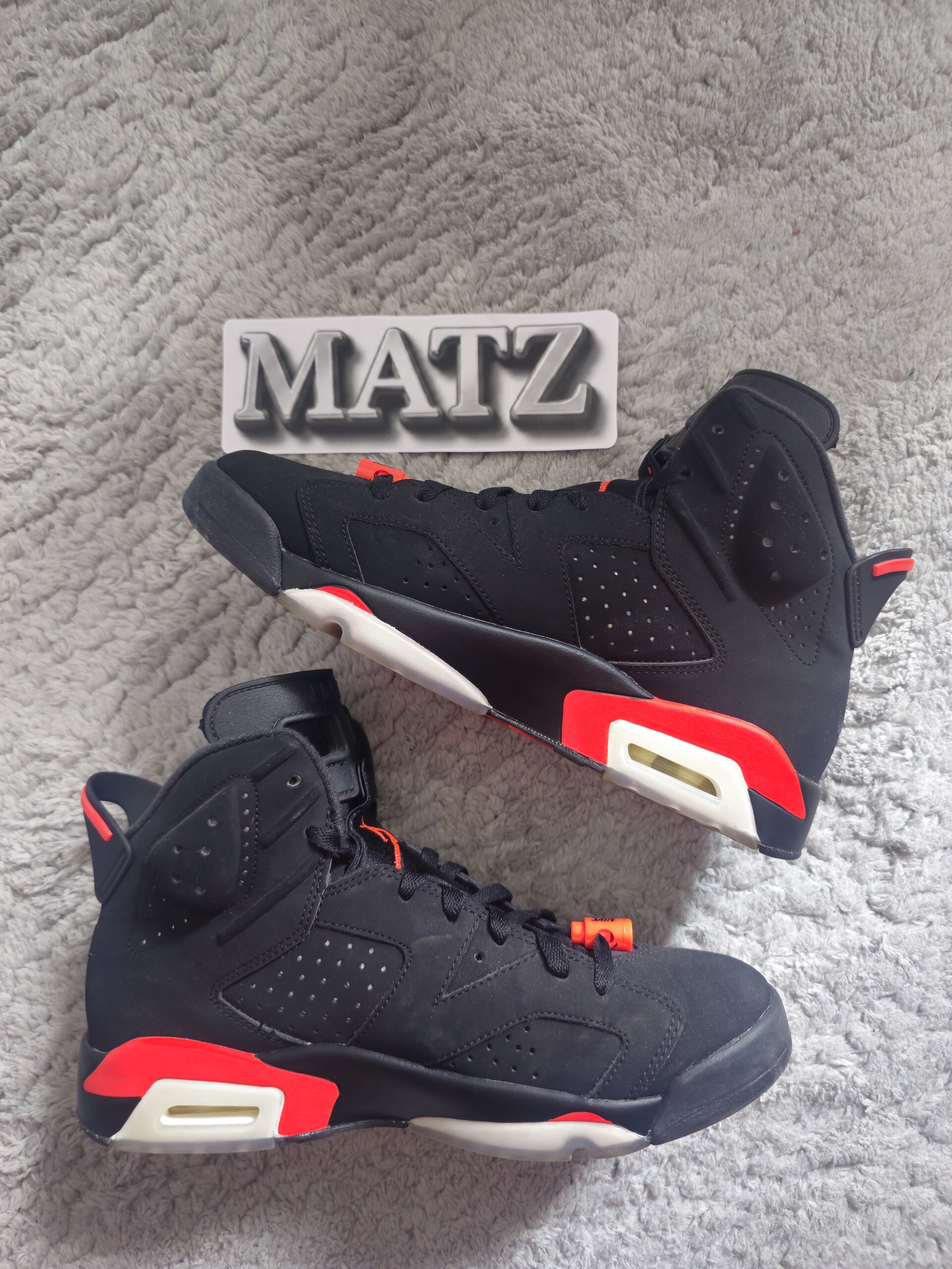 Air Jordan 6 OG 'Infrared' Black (NIKE AIR) (2019) photo 2