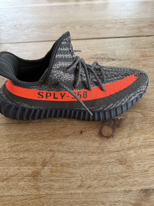 Yeezy Boost 350 V2 'Carbon Beluga'