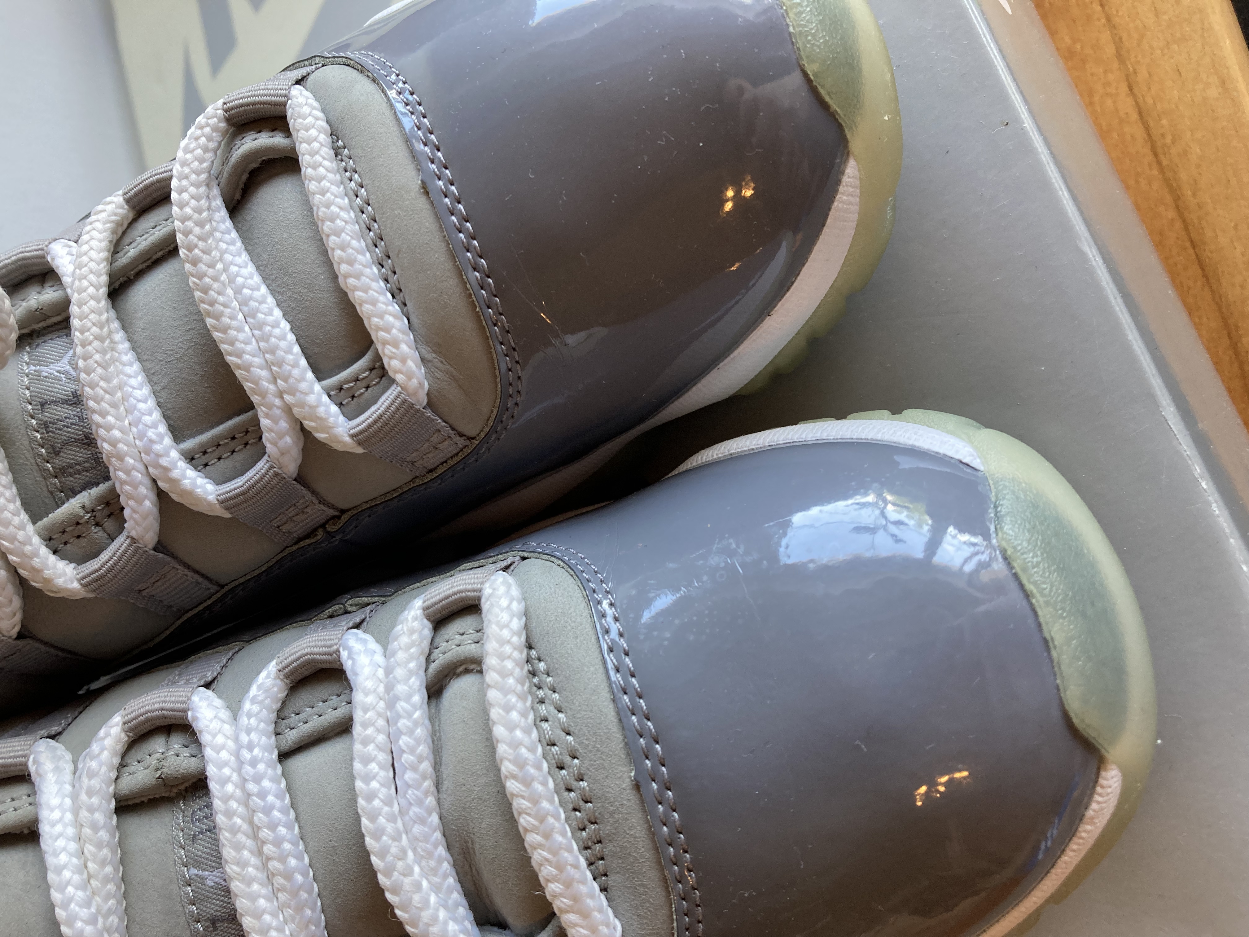 Air Jordan 11 Retro 'Cool Grey' (2021) photo 8